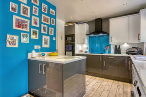 Kitchen- click for photo gallery